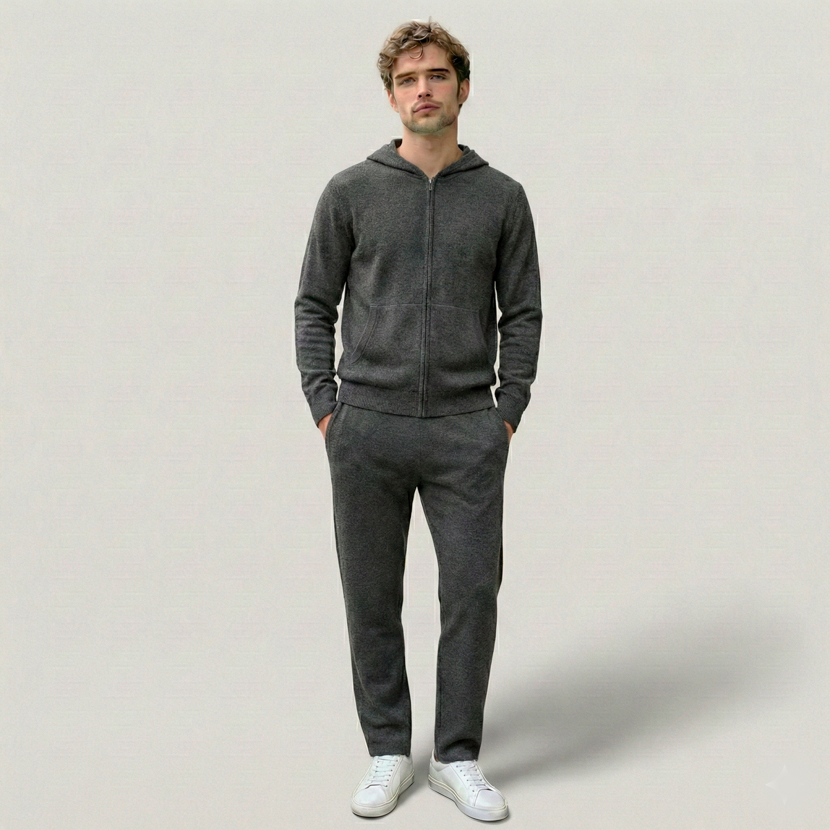 Norden Pure Merino Wool Tracksuit in dark grey